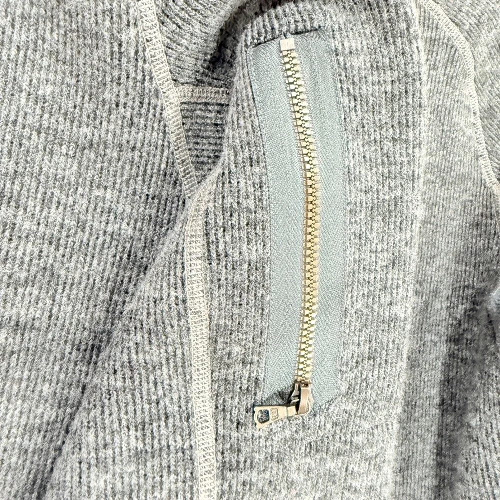 KUHL Thor Quarter Zip Pullover Sweater Small Gray Wool Blend Gorpcore Outdoor